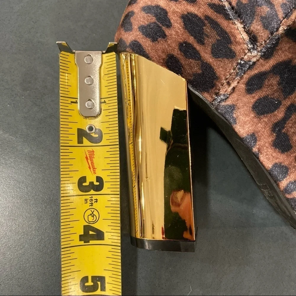 Bamboo sz 5.5 leopard print velvet OTK thigh high boots gold heel